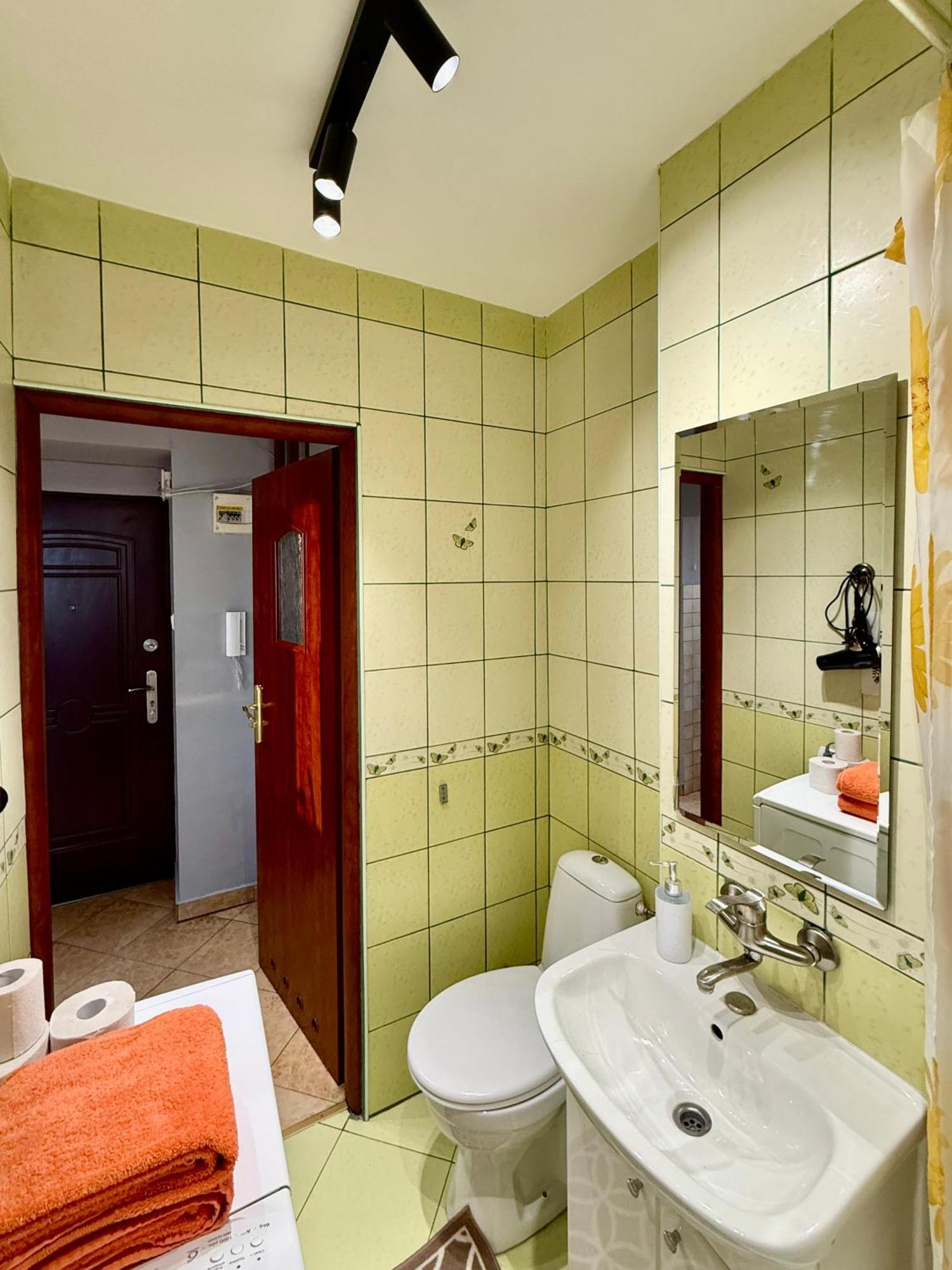 Super Apartment Yellow 2X Metro Fast Wifi 1 Gbs Netflix Panorama Miasta ワルシャワ エクステリア 写真