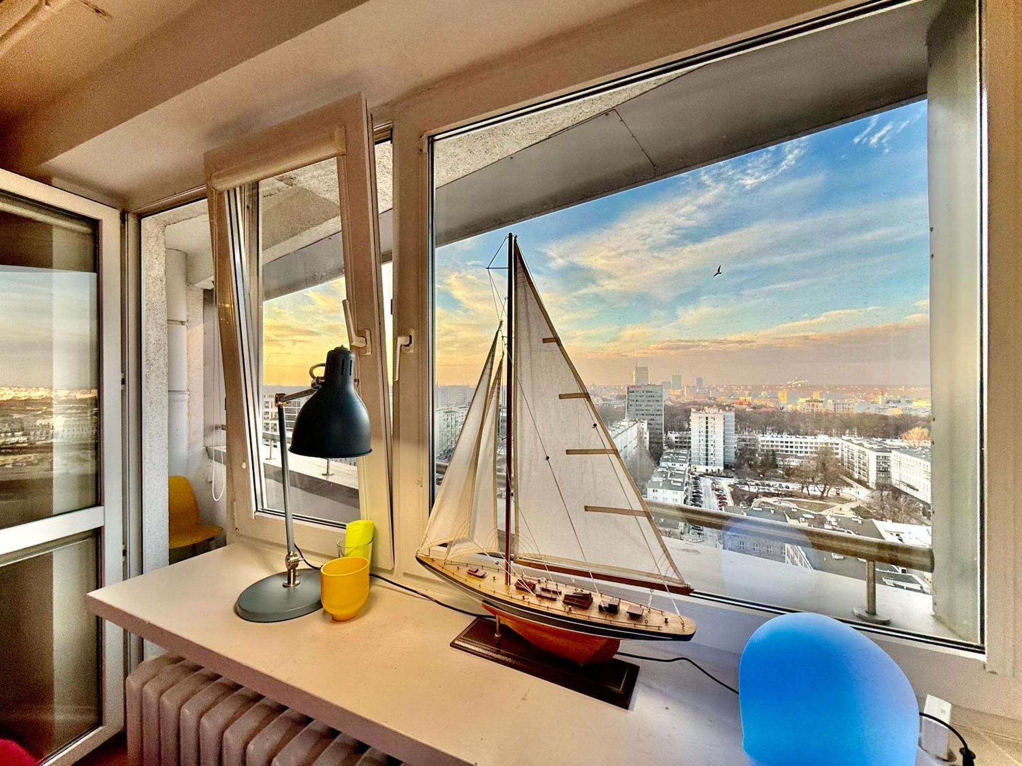 Super Apartment Yellow 2X Metro Fast Wifi 1 Gbs Netflix Panorama Miasta ワルシャワ エクステリア 写真